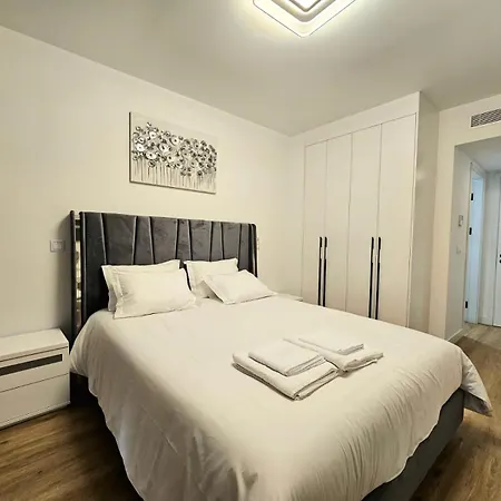 Lägenhet Beautiful View By Rentallido *