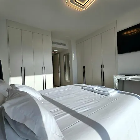 Beautiful View By Rentallido Funchal (Madeira)